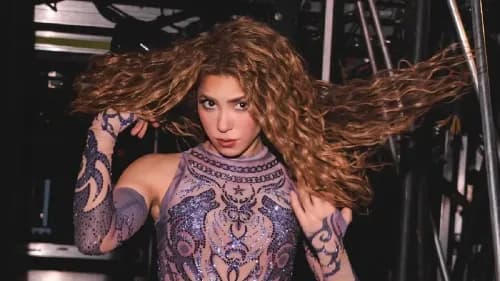 shakira (1).webp