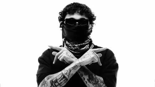 En la foto: Beele, cantante colombiano